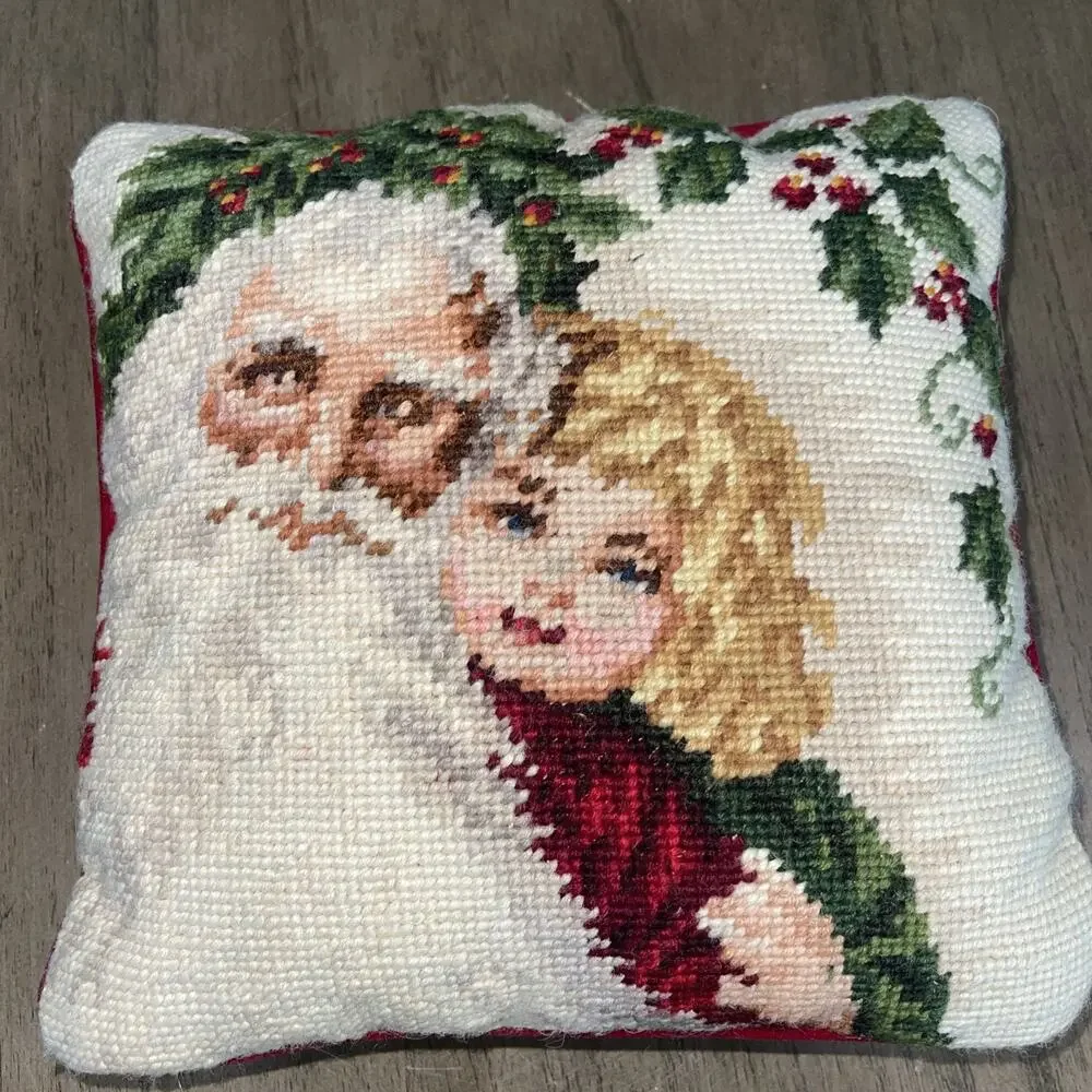100 % wool Vintage Santa Cross-Stitch Throw Decor Pillow 9x9 Red Velvet Back